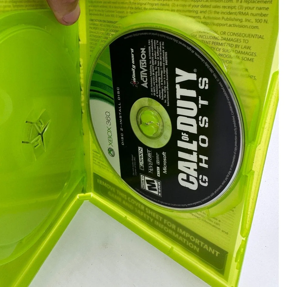 Call of Duty Ghosts Xbox 360 Activision Infinity Ward 2-Disc Set FPS Video Game